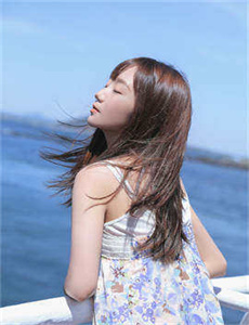 冒牌财神爷在线观看/一对浑圆的胸乳被揉捏动态图