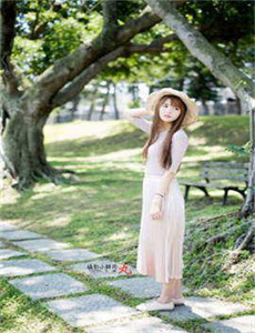 日本美女性交,亚洲欧洲精品饰品推荐有限公司