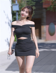 女生喊疼男生越往里寨的高清视/撕开美女衣服最新版