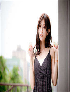 把男生的坤巴放在女生的定眼里,苹果在线看